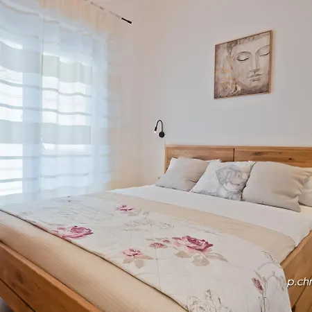 アパート Giannis Diafánion