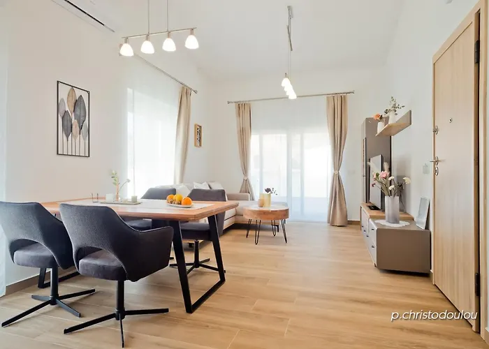 Giannis * Diafánion